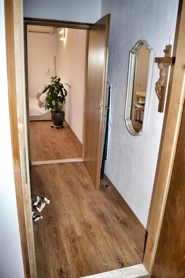 Apartment Nikolic Kaštela Exterior foto